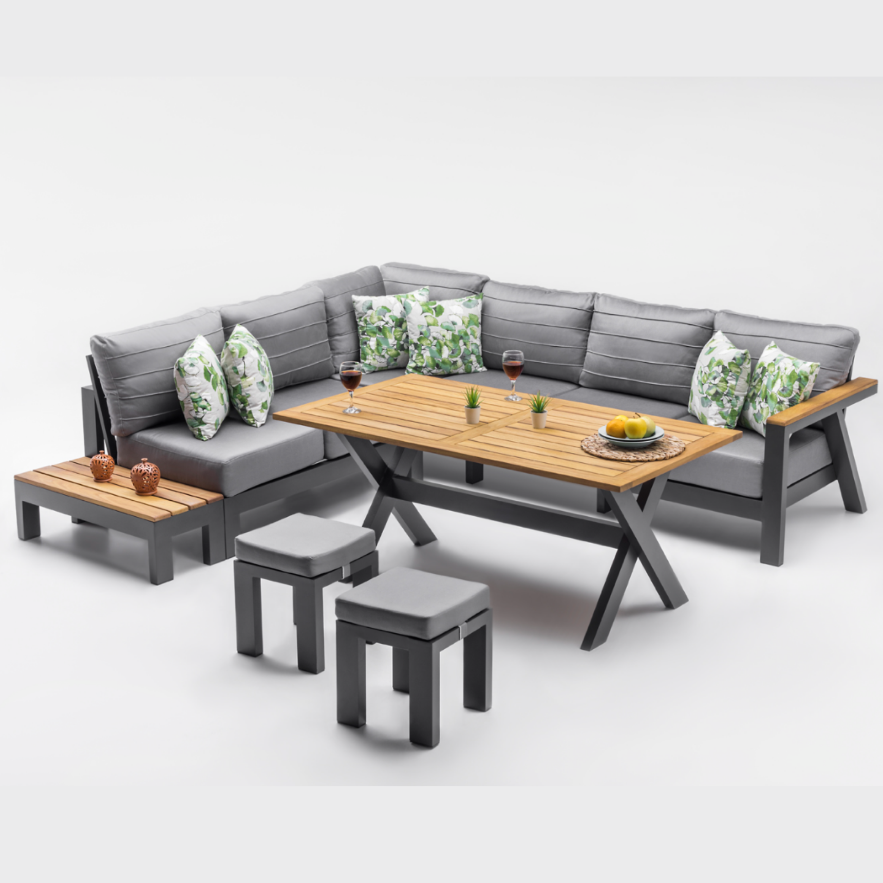 Madrid Alüminyum Köşe Takımı